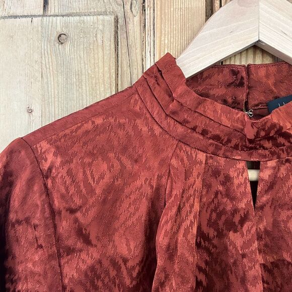 NWT House of Harlow x Revolve Medium Orange Cropped Blouse - Picture 4 of 11